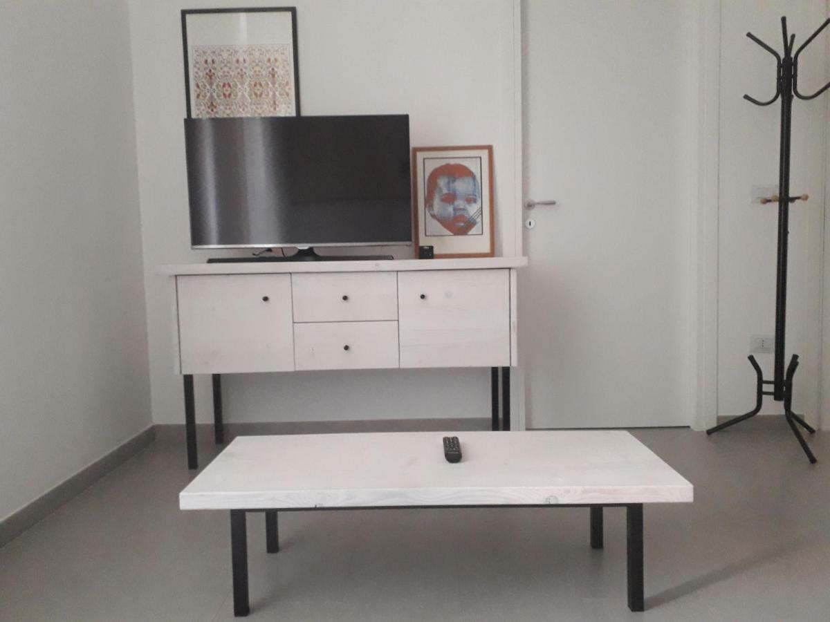 Apartament Casa Teatro Sassari Zewnętrze zdjęcie